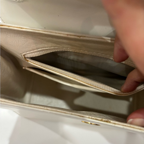 Vintage Céline Paris White Leather Structured Top Handle Bag Gold Medallion Real - Picture 9 of 9